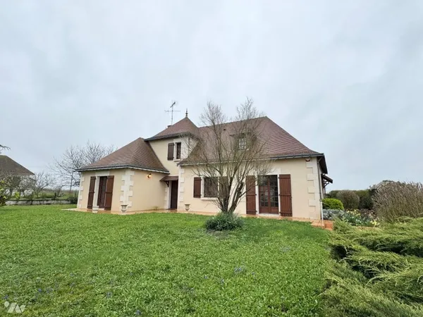 Maison 5 pièces 154 m²