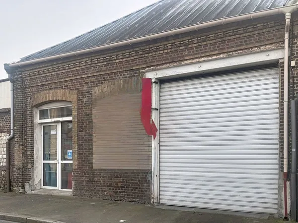 Entrepôt / local industriel Elbeuf 200 m2