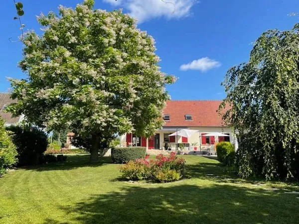 Maison 8 pièces 150 m²