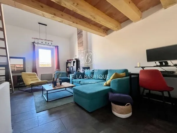 Maison 2 pièces 87 m²
