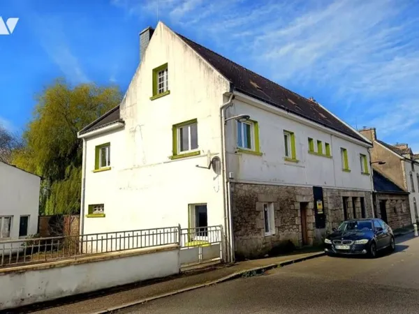 Maison 250 m²