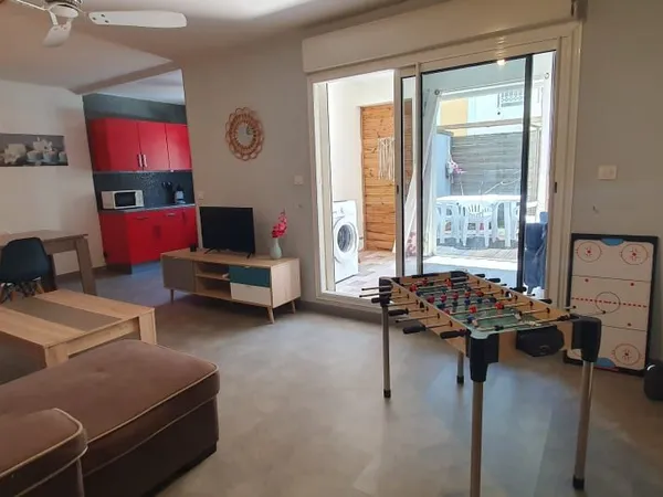 T3 meublé 65m2 avec jardin et parking-Moufia Ste Clotilde