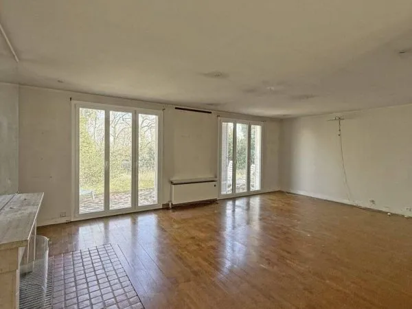 Maison de plain-pied 6 pièces 144 m²