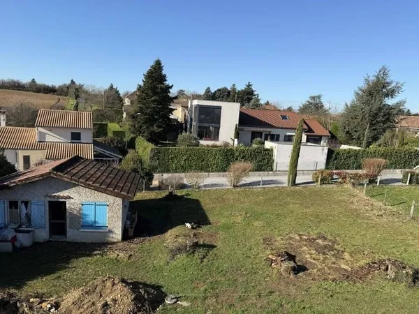 Terrain constructible 462 m²