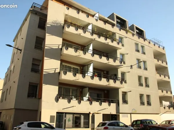 F3 à vendre