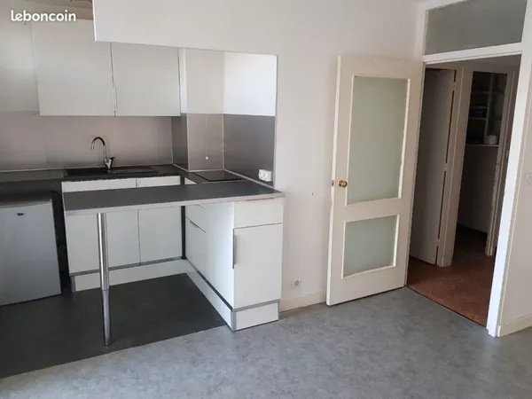 Location studio SMH - Les Célibataires - idéal étudiant