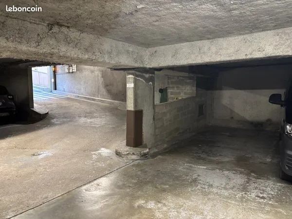 Parking - Montrouge