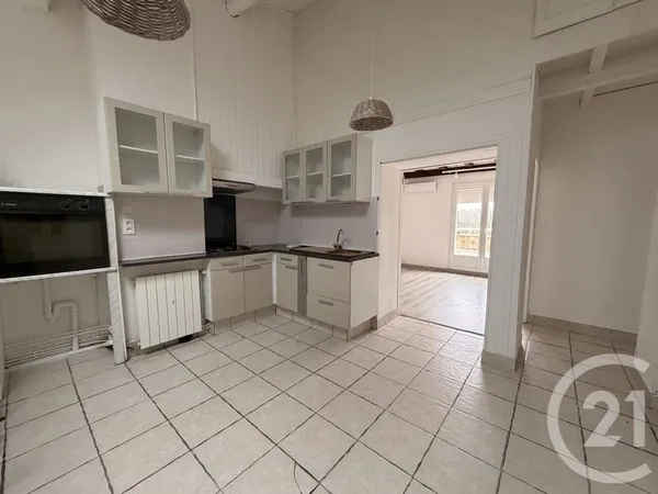 Immeuble de rapport 3 pièces 169 m²