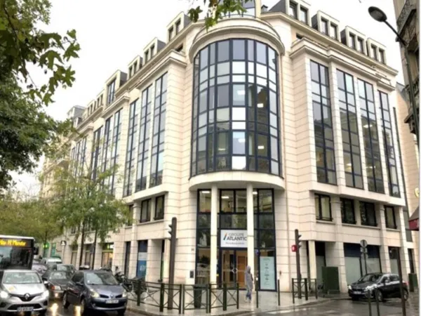 Bureaux 1200 m²
