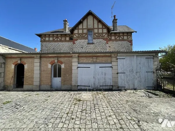 Maison 9 pièces 180 m²