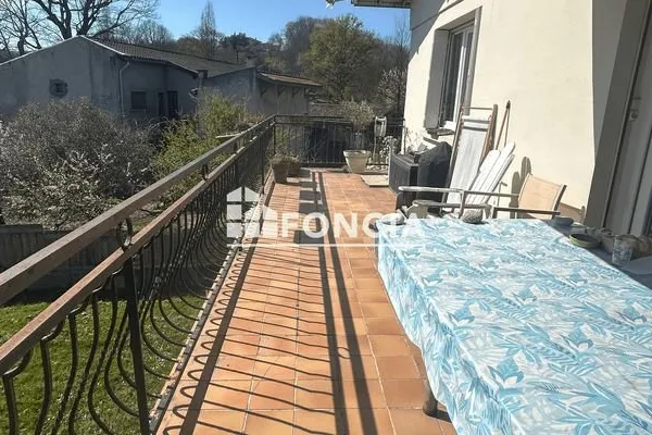 Maison 5 pièces 140 m²