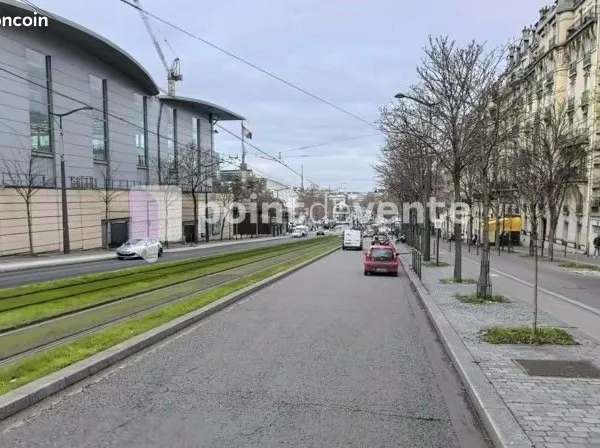 Local commercial 70 m²