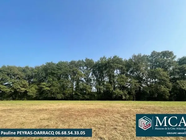 Terrain 2500 m²