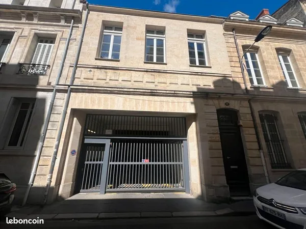 Parking/box BORDEAUX