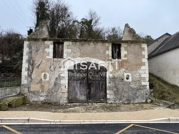 GRANGE A RESTAURER