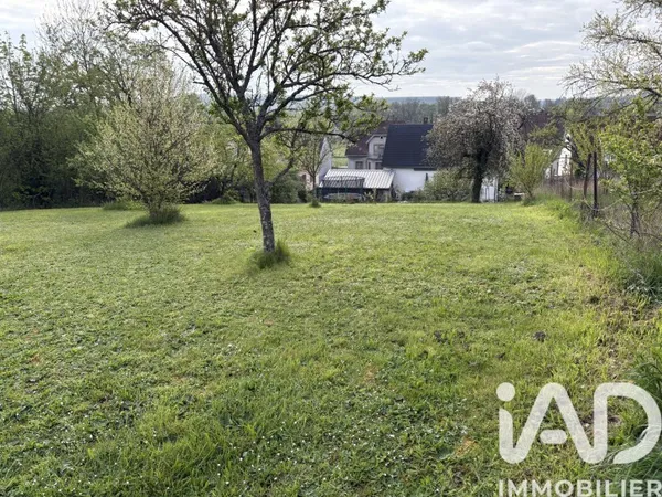 Terrain 1768 m²