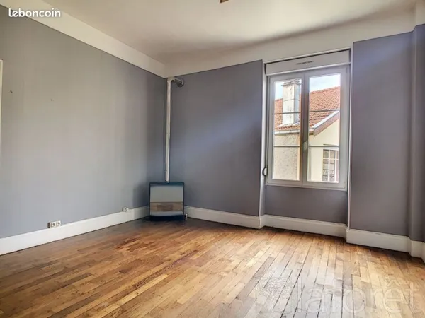 Bureaux 125 m² NEUFCHATEAU