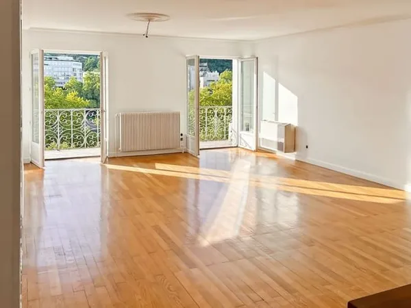 Appartement 5 pièces 147 m²