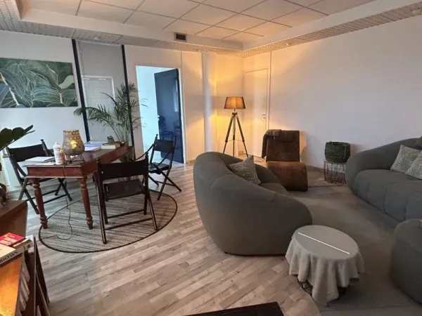 PERPIGNAN CENTRE : BUREAUX 3 PIECES 80M2