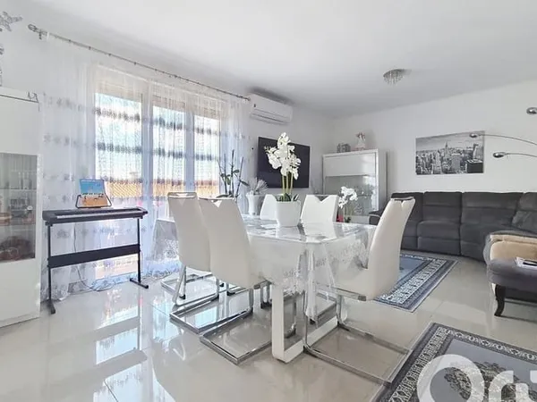 Appartement 4 pièces 90 m²