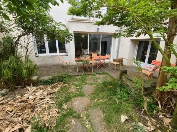 Vends appartement avec jardin privatif