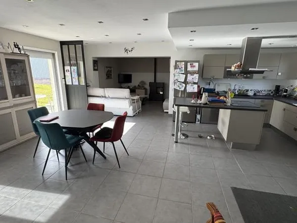 Pavillon individuel 100 m² habitable dans un quartier résidentiel