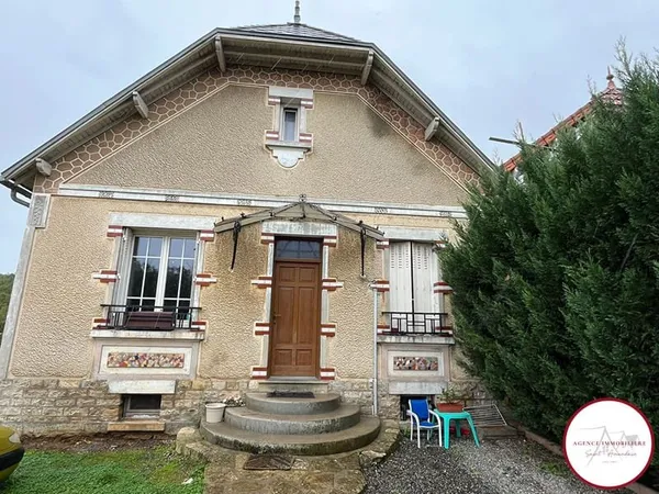Maison louée avec dépendance et jardin 90 m² ? ORVAL