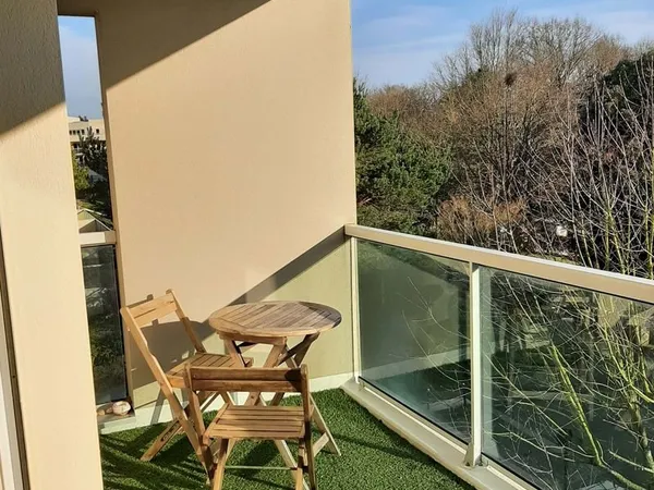 Appartement T2 de 40 M2 + Balcon couvert de 8 M2