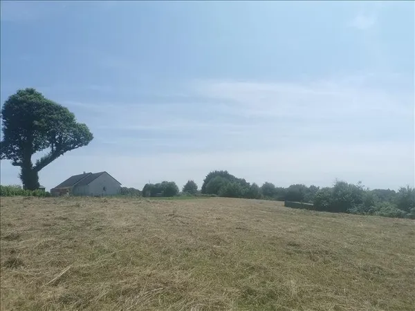 Terrain 6075 m²