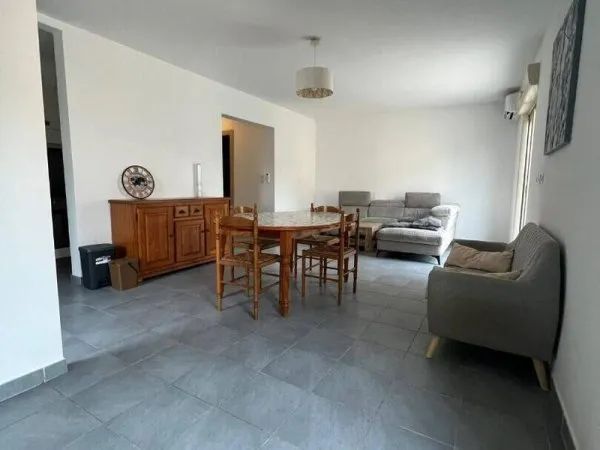 Appartement 6 pièces 131 m²
