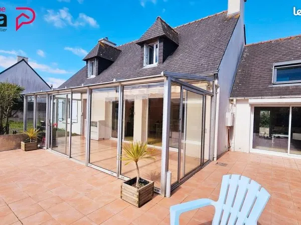 Maison 7 pièces 205 m²