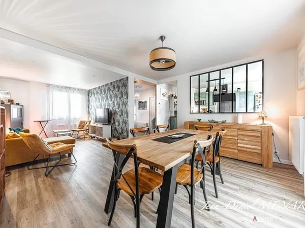 SAINT-MALO : MAISON TYPE 5 PROCHE TOUTES COMMODITÉS