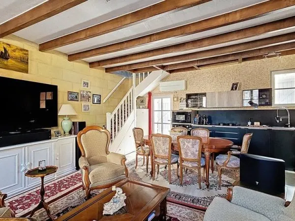 Jolie maison de ville en pierre