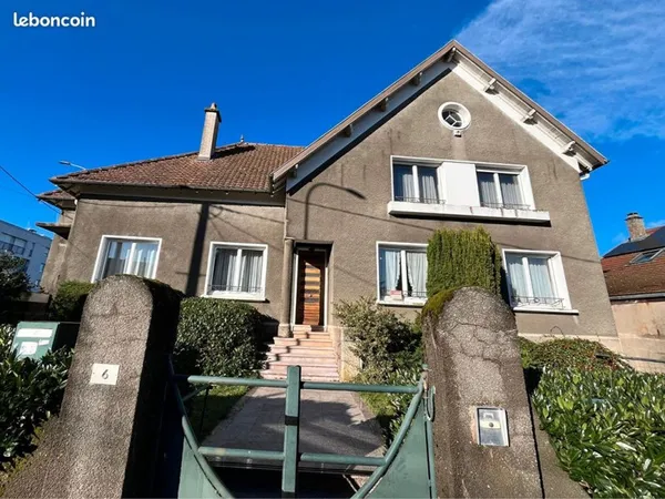 Maison 8 pièces 191 m²