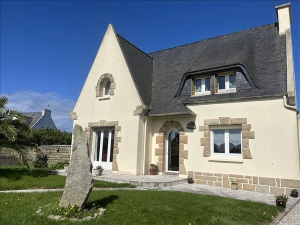 Maison néo-bretonne 6 pièces 136 m²