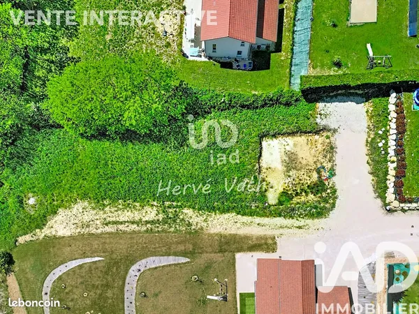Terrain 1695 m² Polliat