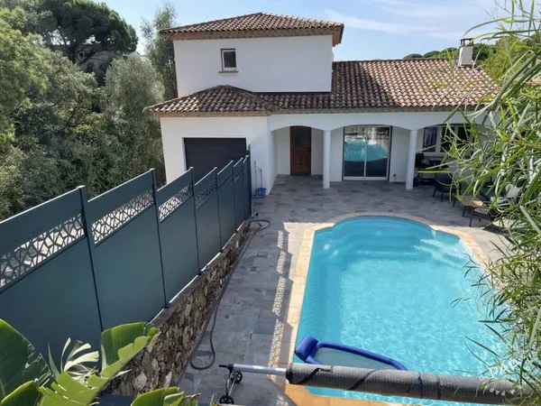 Maison 6 pièces 184 m²