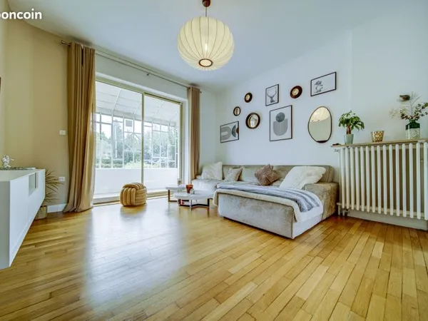 Maison 6 pièces 193 m²