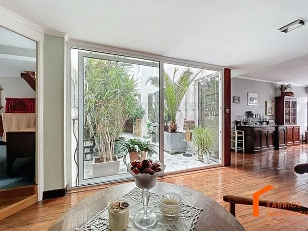 Maison de luxe 16 pièces 402 m²