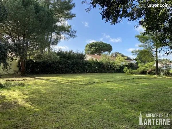 Terrain 920 m² Domino