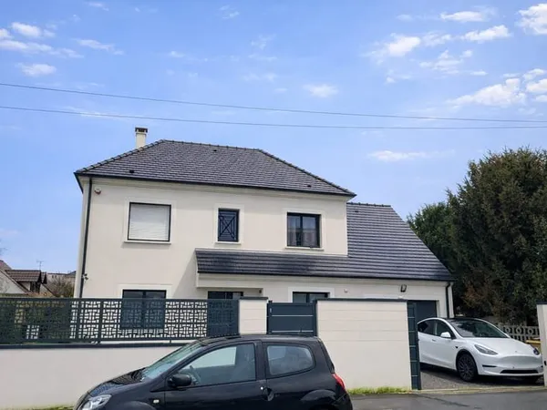 Maison moderne 6 pièces avec jardin et garage - 24 Arpents