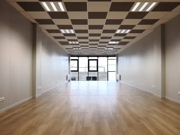 Bureaux 75 m²
