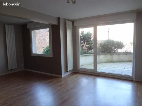 Studio 1 pièce 32 m²
