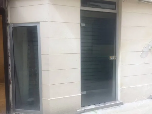 Local 15 m²