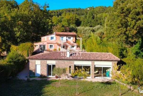 Villa 5 pièces 135 m²