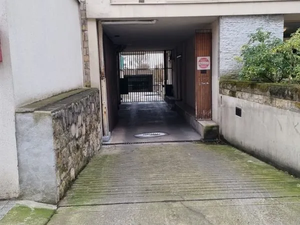Box parking garage