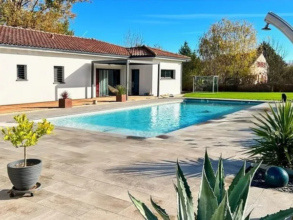 Maison 4 pièces 145 m²