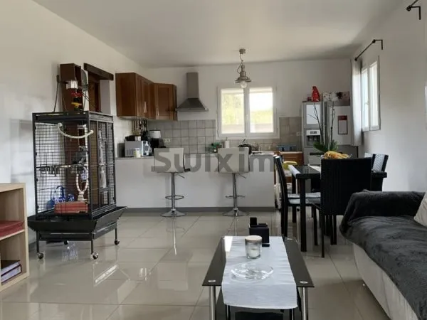 VILLA TYPE 3 avec parking et jardin clôturé