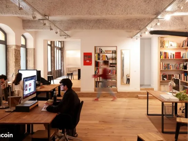 Poste de travail - Bureau partagé - Coworking par 🟥⬜️ Graphéine