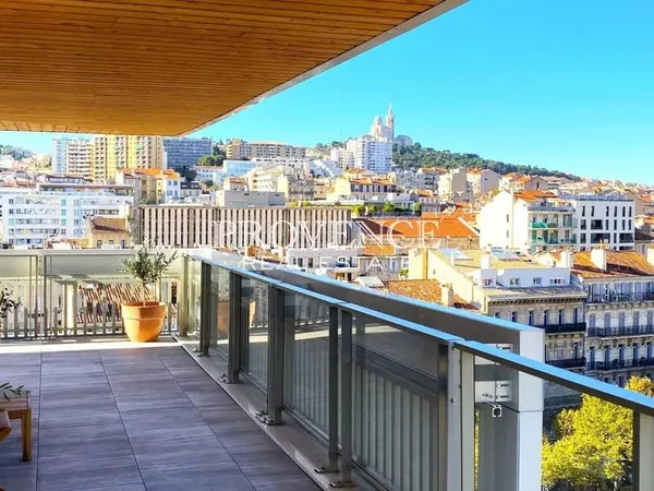 Appartement 6 pièces 148 m²
